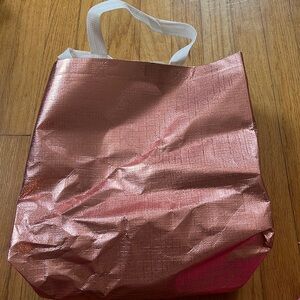 Reusable metallic shopping/gift bag